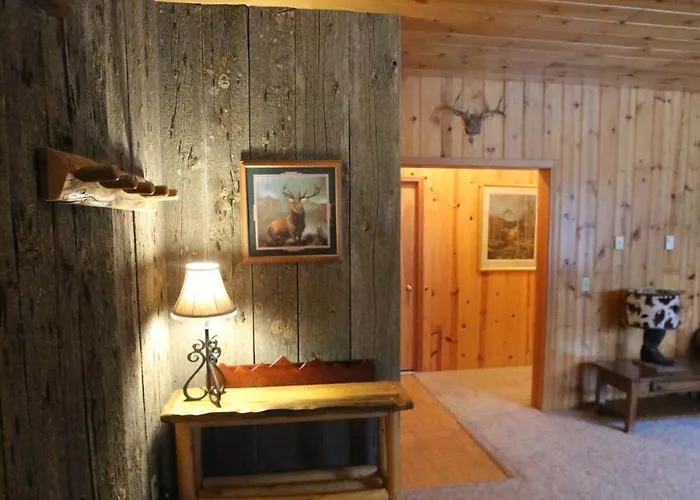 Secluded Nestled In Woods Of Snow King Mountain Near Hole * Jackson