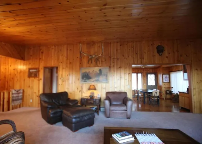 Secluded Nestled In Woods Of Snow King Mountain Near Hole * Jackson