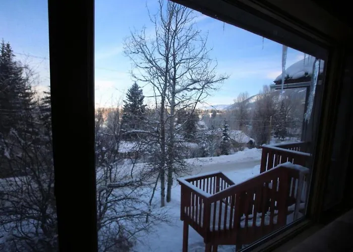 Secluded Nestled In Woods Of Snow King Mountain Near Hole Holiday home